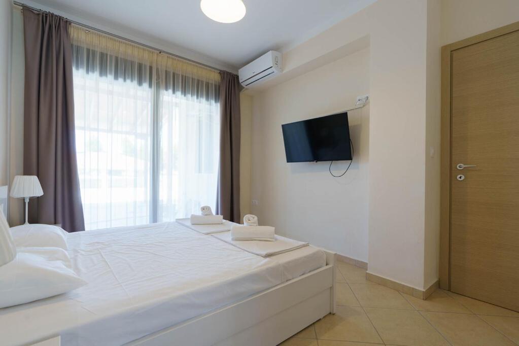 Maisonette Allegro Ormos Panagias Buitenkant foto